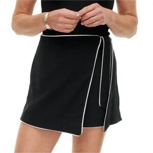Diane Von Furstenberg x Target Wrap Mini Skort, black/white trim. Size S. NWT